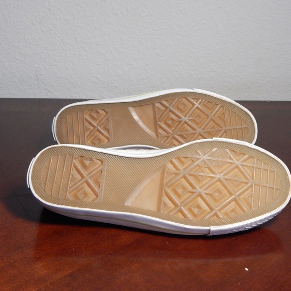 Beverly Feldman Snake Print Low-Top Sneakers - Picture 6 of 7